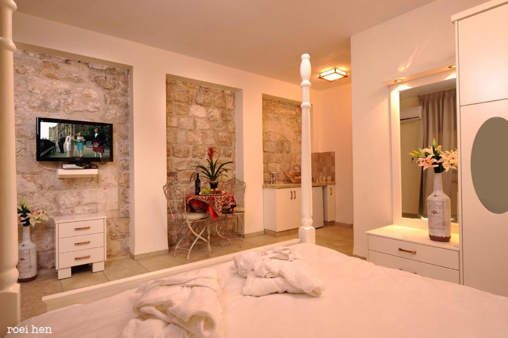 Old City Inn Safed Quarto foto